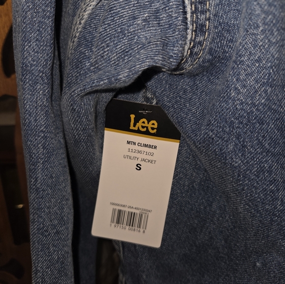 Lee Classic Blue Hooded Denim Jacket - Picture 6 of 6